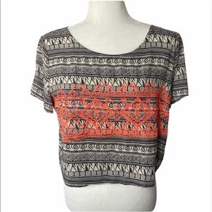 Etiquette Top Aztec Boho Crop Button Up Back Lightweight Short Sleeve Large